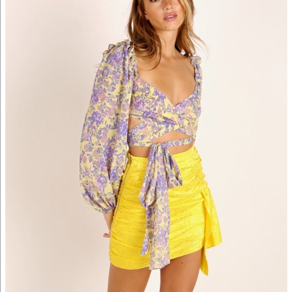For love and lemons Maui wrap top size XS
